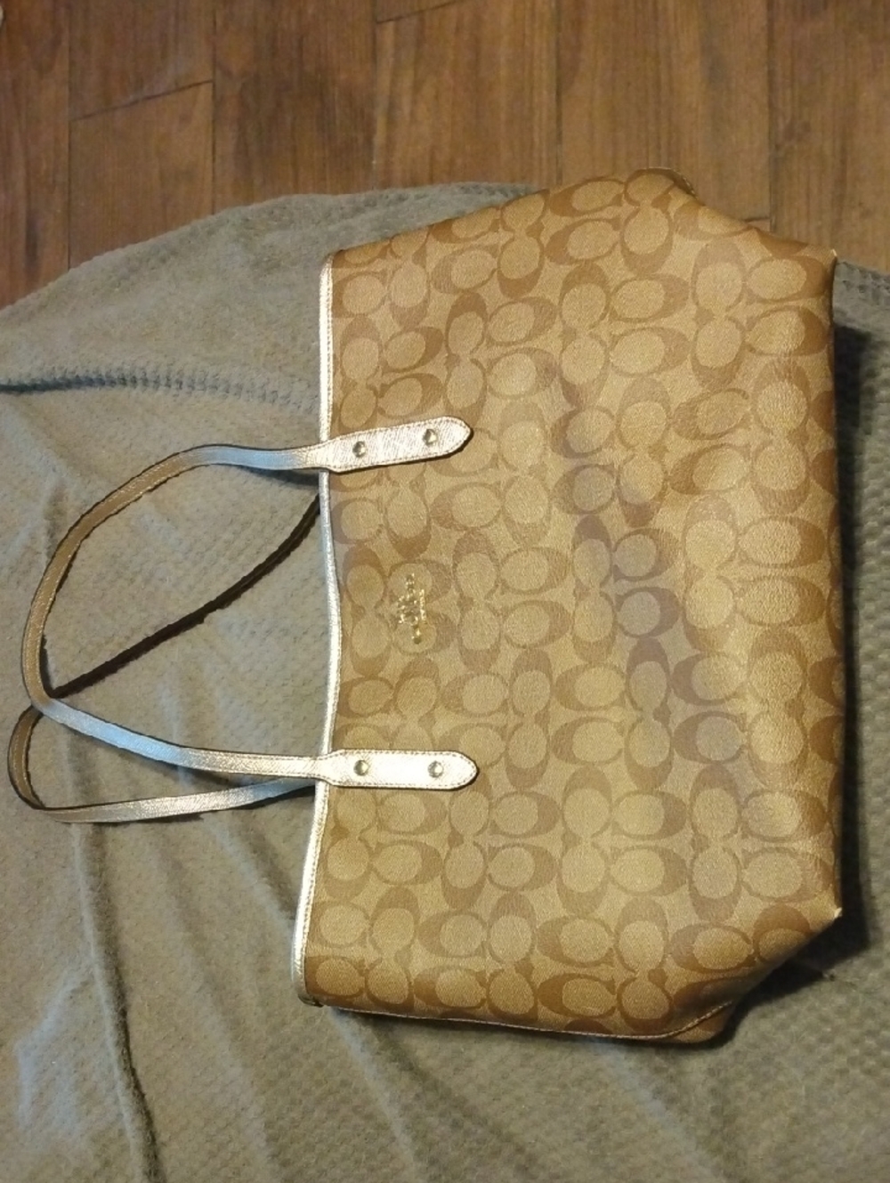 Coach Signature Canvas Tote in Light Brown with Gold Trim